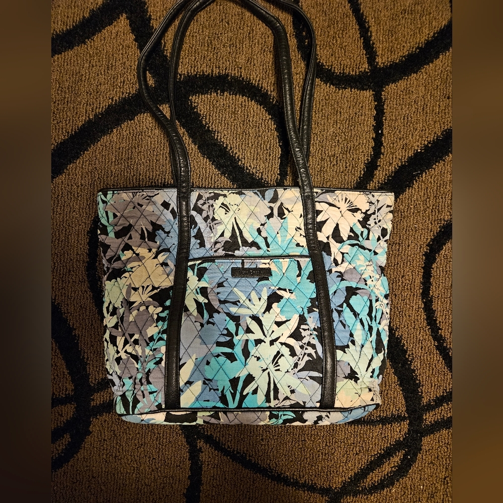 Vera Bradley tote